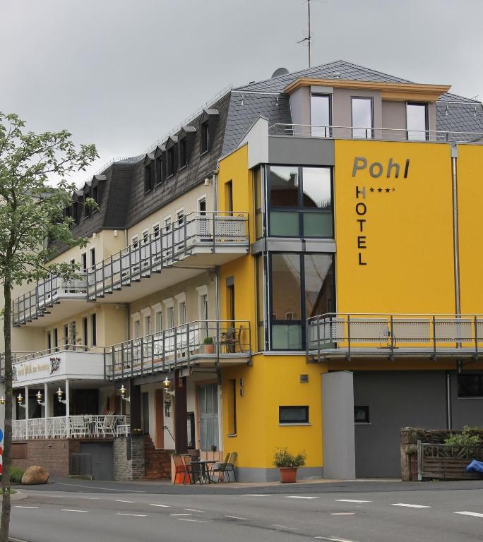 Hotel Pohl Kinheim Bagian luar foto